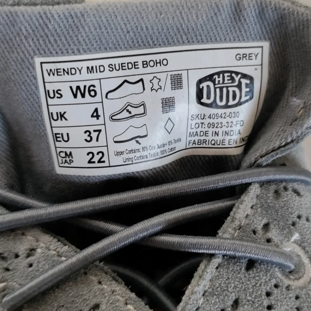 Hey Dude Wendy Mid Suede Boho Grey Chukka Boots 40942-030 Womens 6